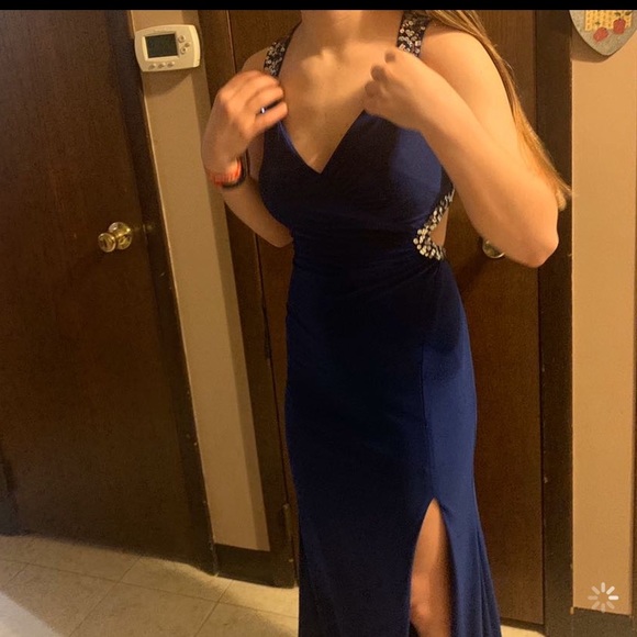 Tight prom dress - Picture 4 of 5